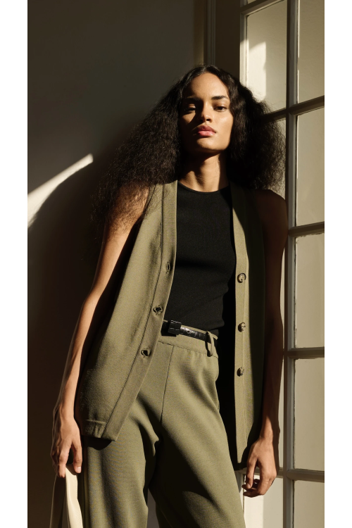 COLETE TRICOT VERDE MILITAR EGREY