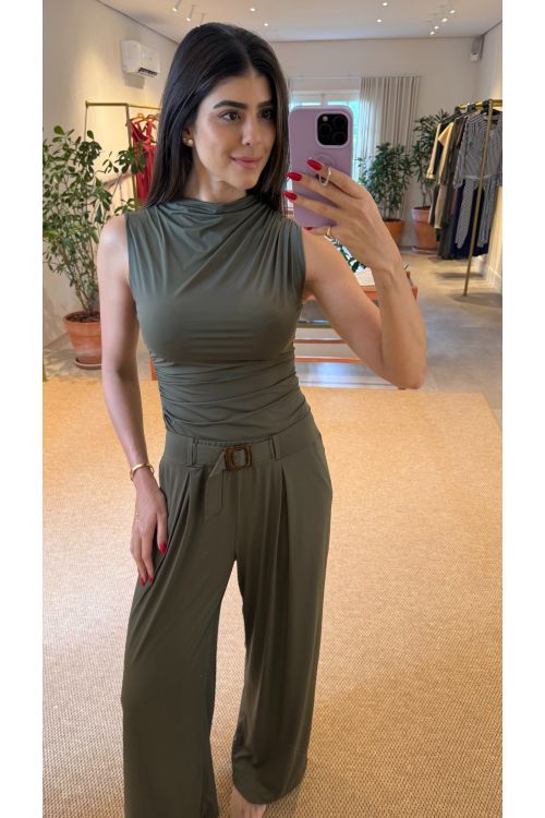 BLUSA FLUIY LISO FRANZIDO OMBRO E LATERAL VOAR