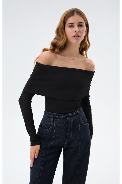 BLUSA ELADIA OMBRO A OMBRO PRETO ALEHA