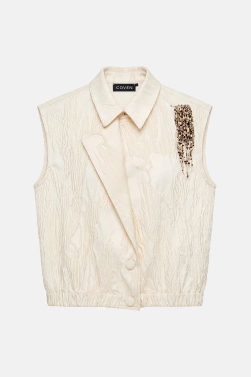 COLETE EM  JACQUARD COM TEXTURA ENRUGADA OFFWHITE COVEN