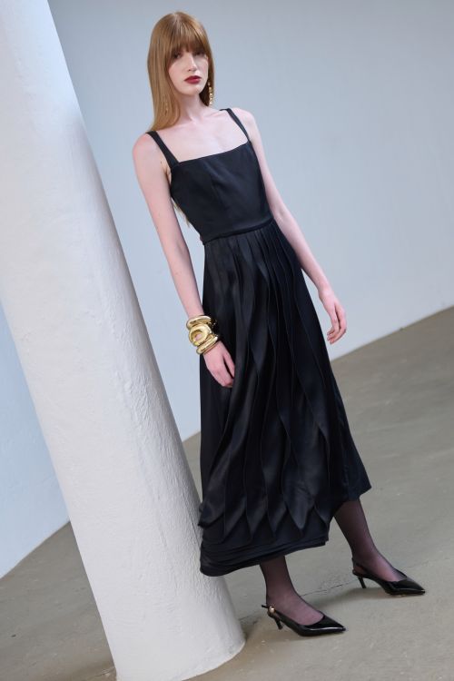 VESTIDO PAGINAS LONGUETE PRETO BIANZA