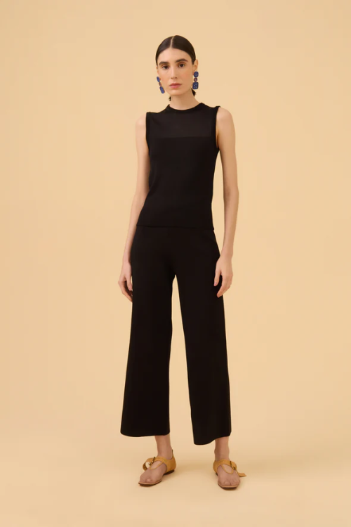 BLUSA SEM MANGA DETALHE TRANSPARENCIA EM TRICOT PRETO VIVIANE FURRIER