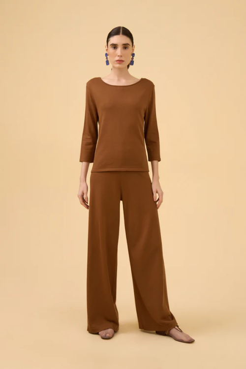 BLUSA MANGA LONGA DECOTE CANOA EM TRICOT AMEIXA VIVIANE FURRIER