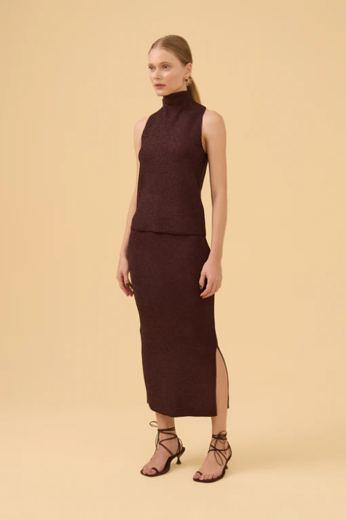 BLUSA SEM MANGA GOLA ALTA EM TRICOT BEGE CHAMP. VIVIANE FURRIER