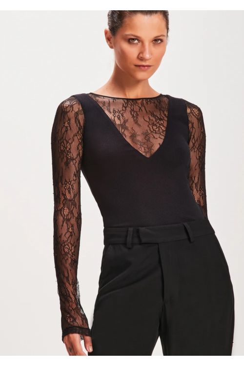 BLUSA DEC. MG. RENDA PRETO TIG