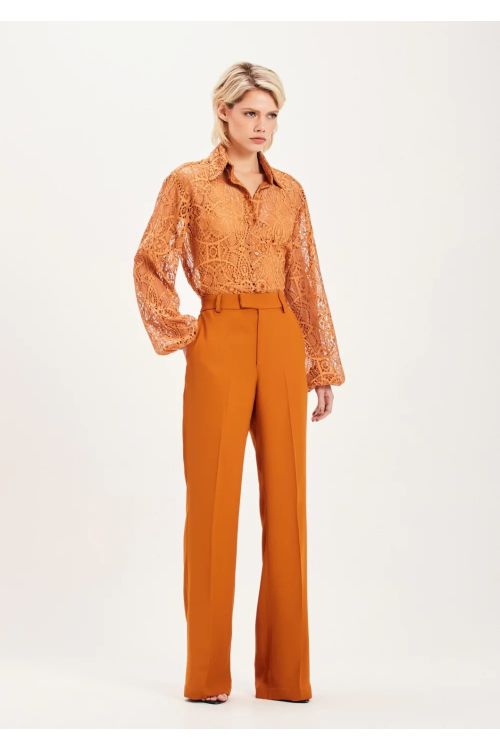 CALCA ALFAIAT. CREPE OCRE TIG